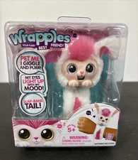 LITTLE LIVE PET WRAPPLES BONNIE PINK GIGGLES/PURRS EYES LIGHT UP SUPER CUTE!!