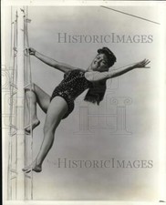 1968 Press Photo Carla Wallenda performs with Jerusalem Temple's Shrine Circus