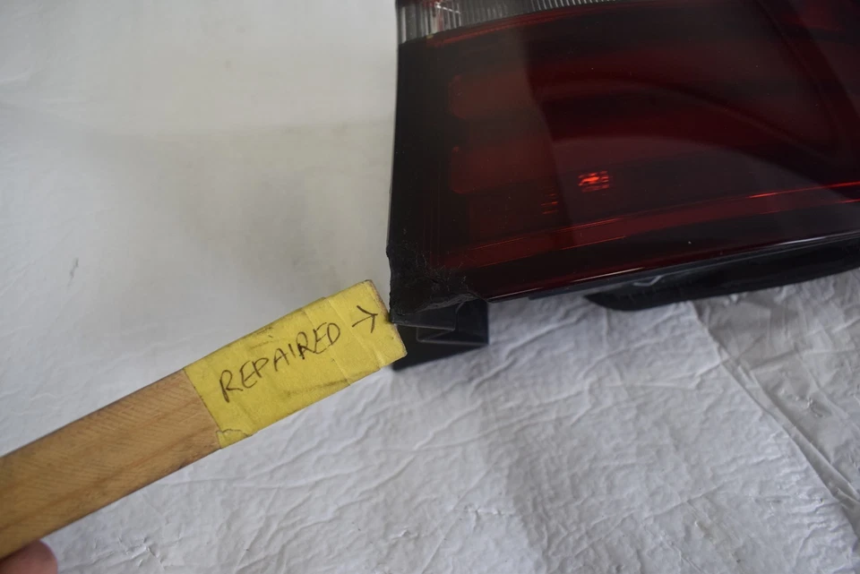 Lanterna traseira direita 2013 2014 BMW X6 E71 E72 72 7295004 FABRICANTE DE EQUIPAMENTO ORIGINAL - Imagem 3 de 4