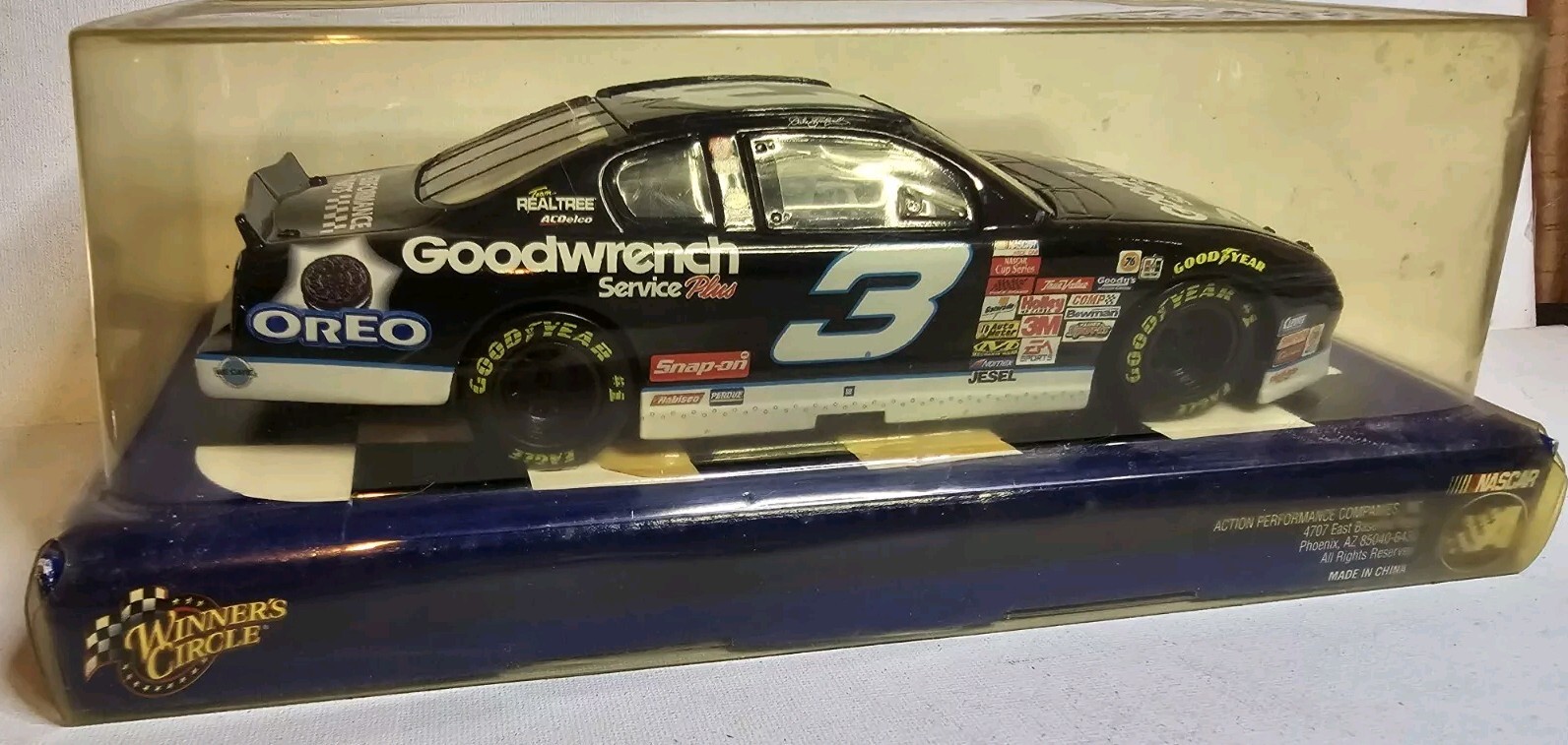 Picture 4 of 5