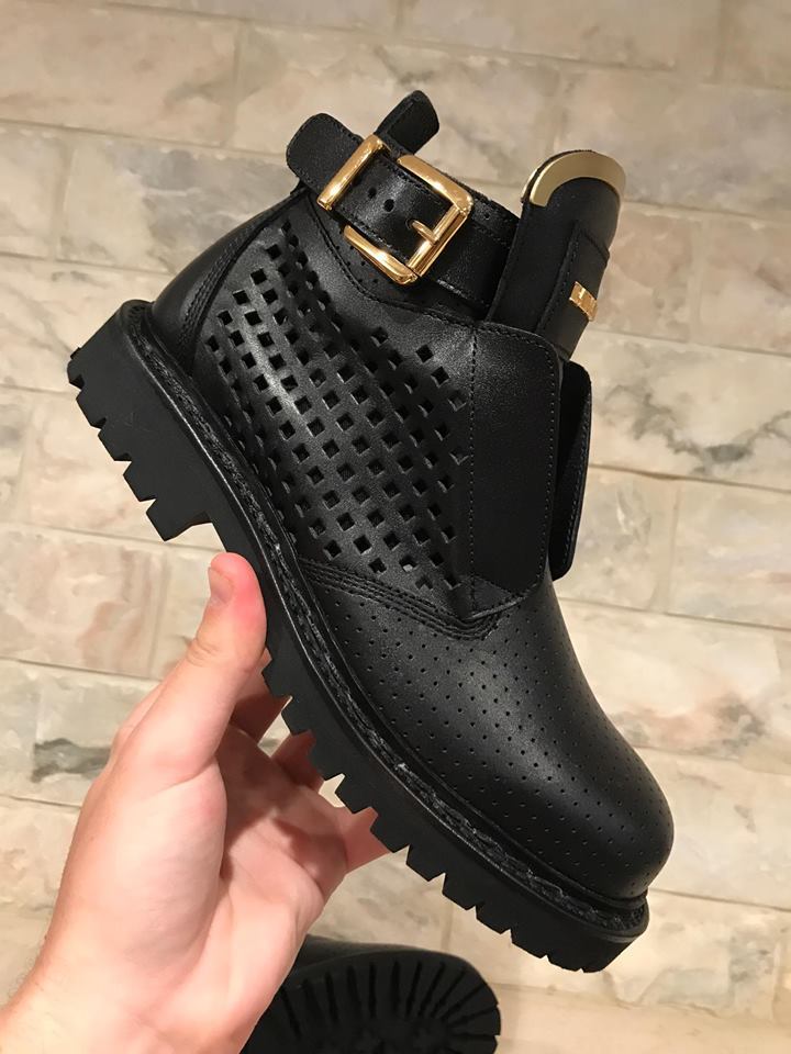 NIB Balmain Balmain Balmain King Taiga Ranger Black Leather Perforated gold Biker Moto Boot 36 418e8d NIB Balmain Balmain Balmain King Taiga Ranger Black Leather Perforated gold Biker Moto Boot 36 418e8d