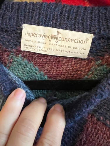 vintage Peruvian Connection Knit Sweater 100 % Alpaca Abstract Mens 48" chest - Picture 2 of 2