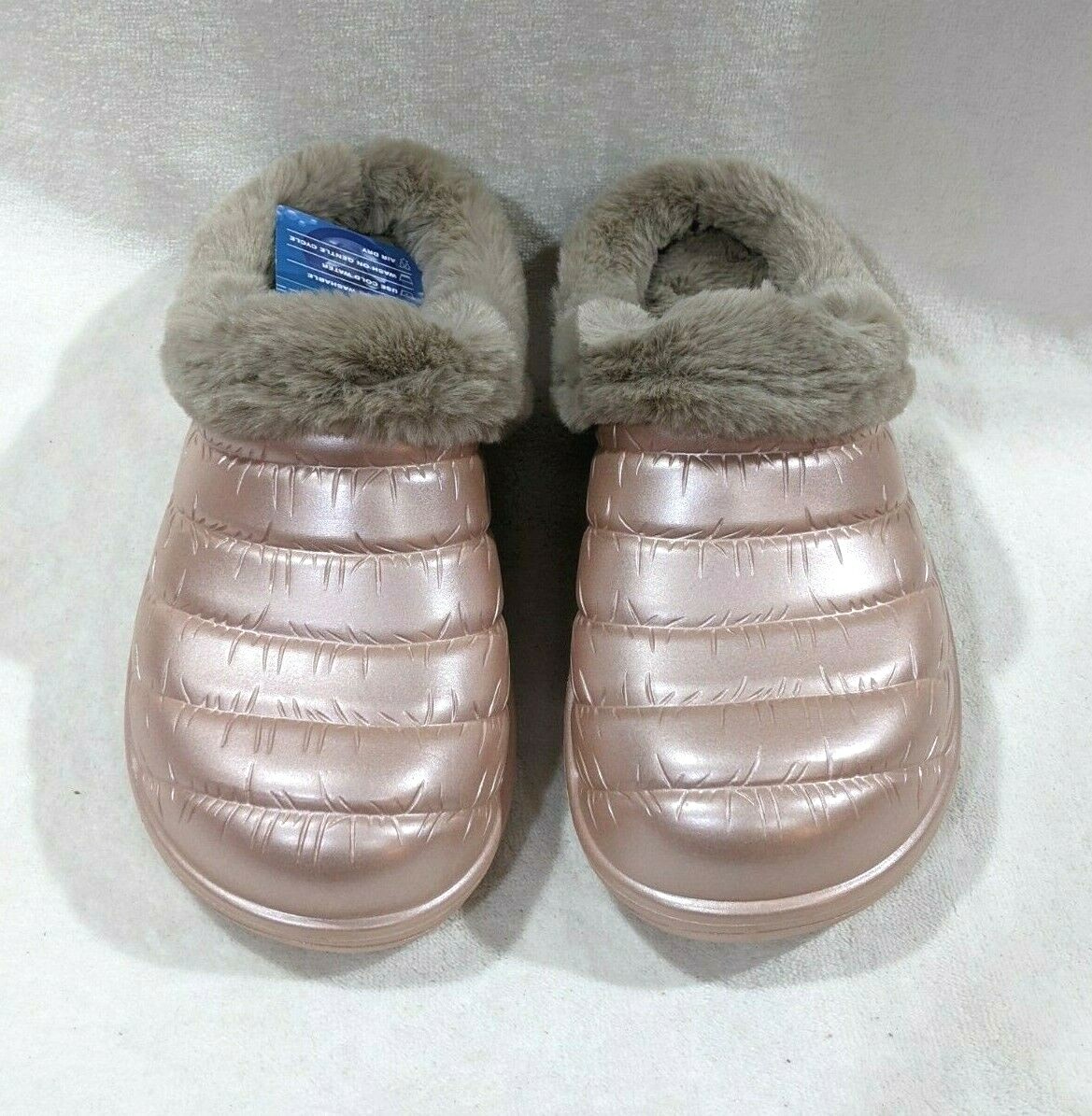 PANTOFOLA D’ORO Zoccoli da donna Skechers Foamies Cozy Camper Glamping oro rosa taglia 6 nuovi con scatola