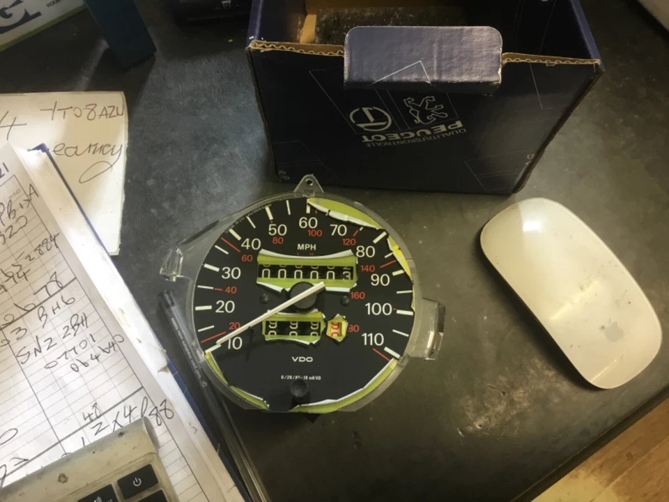 PEUGEOT 106 VDO velocímetro instrumento kilometraje 6/26/A1-18M6VD 6113N4 NLA Foto 2 de 3