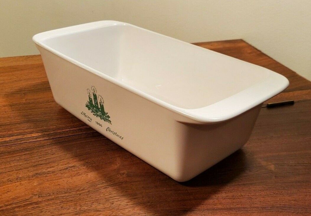 VINTAGE CORNING WARE 1966 GREEN MERRY CHRISTMAS 2 QT LOAF PAN P-315