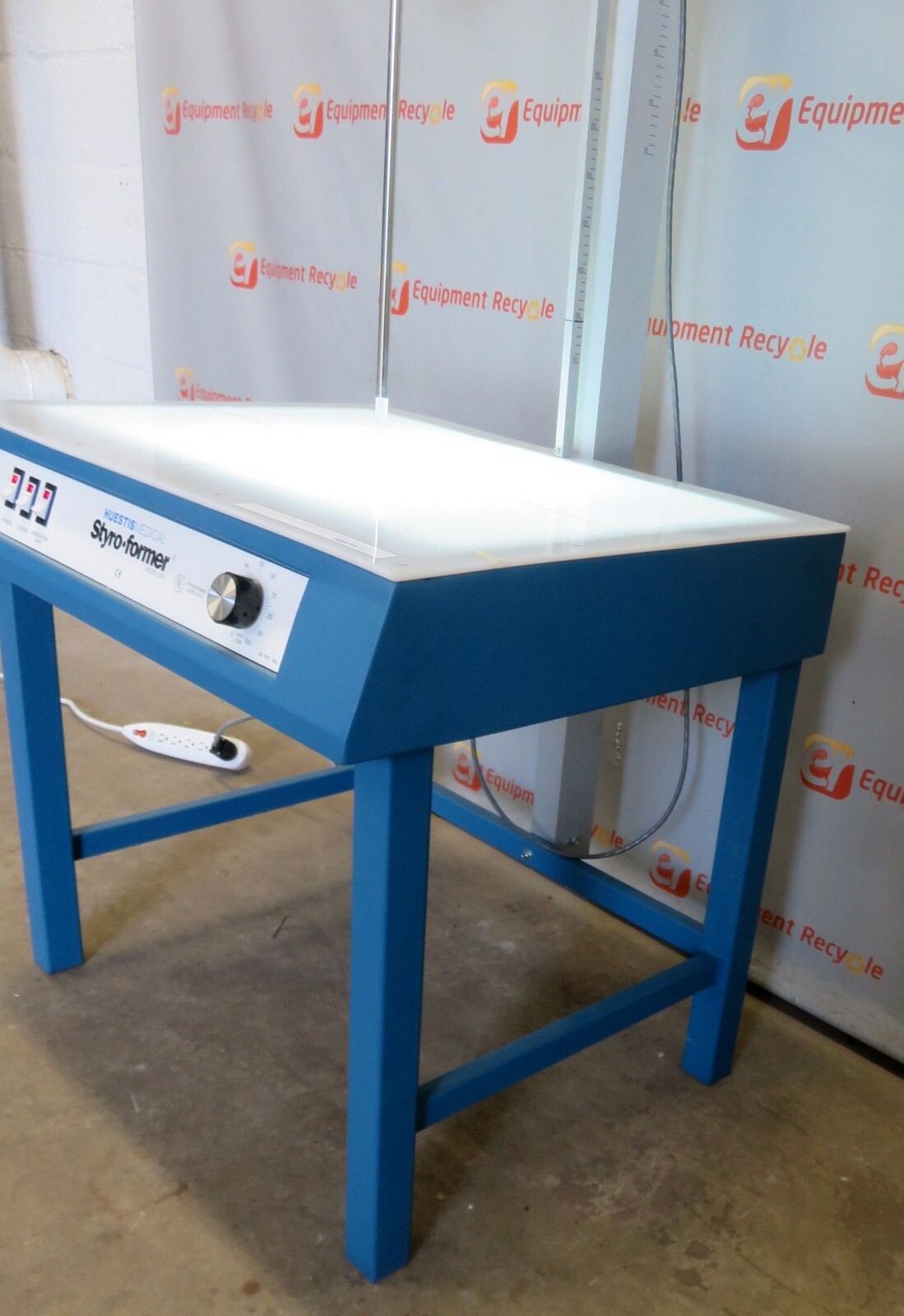 Huestis Medical StyroFormer SF319 Radiotherapy Block Cutter Cutting