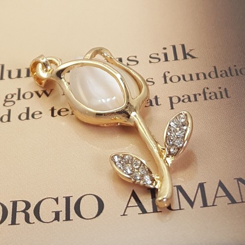 18K Gold Filled Stunning Italian Tulip Moonstone 18ct GF Pendant 35mm - Picture 7 of 12