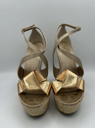 BURBERRY Espadrille Wedges Beige Satin Gold Bow Buckle Closure EU 39 UK 6 - Picture 4 of 9