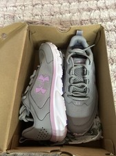 Under Armour Girl Assert Sneakers Size 5y