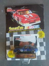 RACING CHAMPIONS 1991 *TERRY LABONTE* Die-Cast 1:64 NASCAR #94 Buick Regal