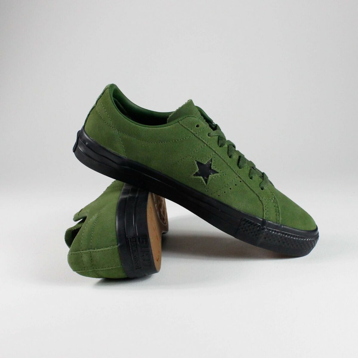 NIB Converse CONS ONE STAR PRO OX CYPRESS GREEN/BLACK NIB Converse CONS ONE STAR PRO OX CYPRESS GREEN/BLACK