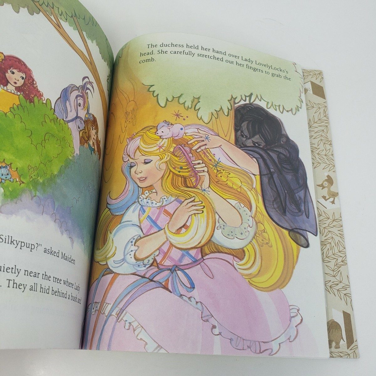 洋書 Lady Lovely Locks: Vintage 1987 Lady Lovely Locks and the Pixietails Paper