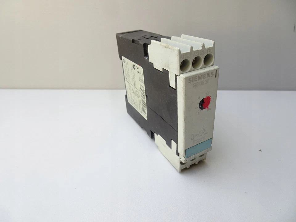 Siemens 3RP1574-2NP30 Sirius Relay - Image 3 of 4