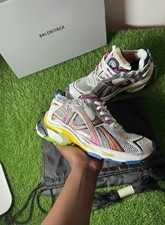 balenciaga runner
