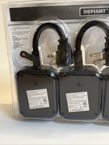 New Defiant 3-pack Wireless Indoor/Outdoor Remote Control Switch 110527 - Picture 8 of 14
