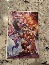 FANTASTIC FOUR #1 CASTELLINI 1:25 RI INCENTIVE WRAP AROUND VARIANT DR. DOOM