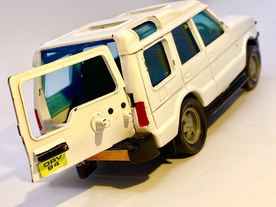 Britains🔥Ltd 1993 Land Rover Discovery - White 1/32 Made In England - Image 2 of 4