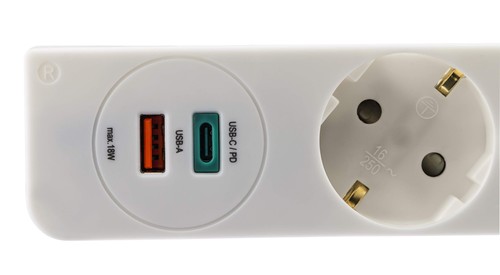 Hama Steckdosenleiste 3-Fach mit 2x USB-C USB-Netzteil Schalter Mehrfachstecker - Afbeelding 6 van 11
