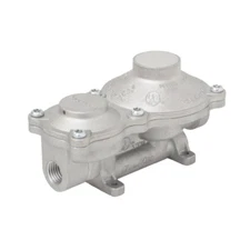 2-Stage Propane Gas RV Regulator with Rain Cover