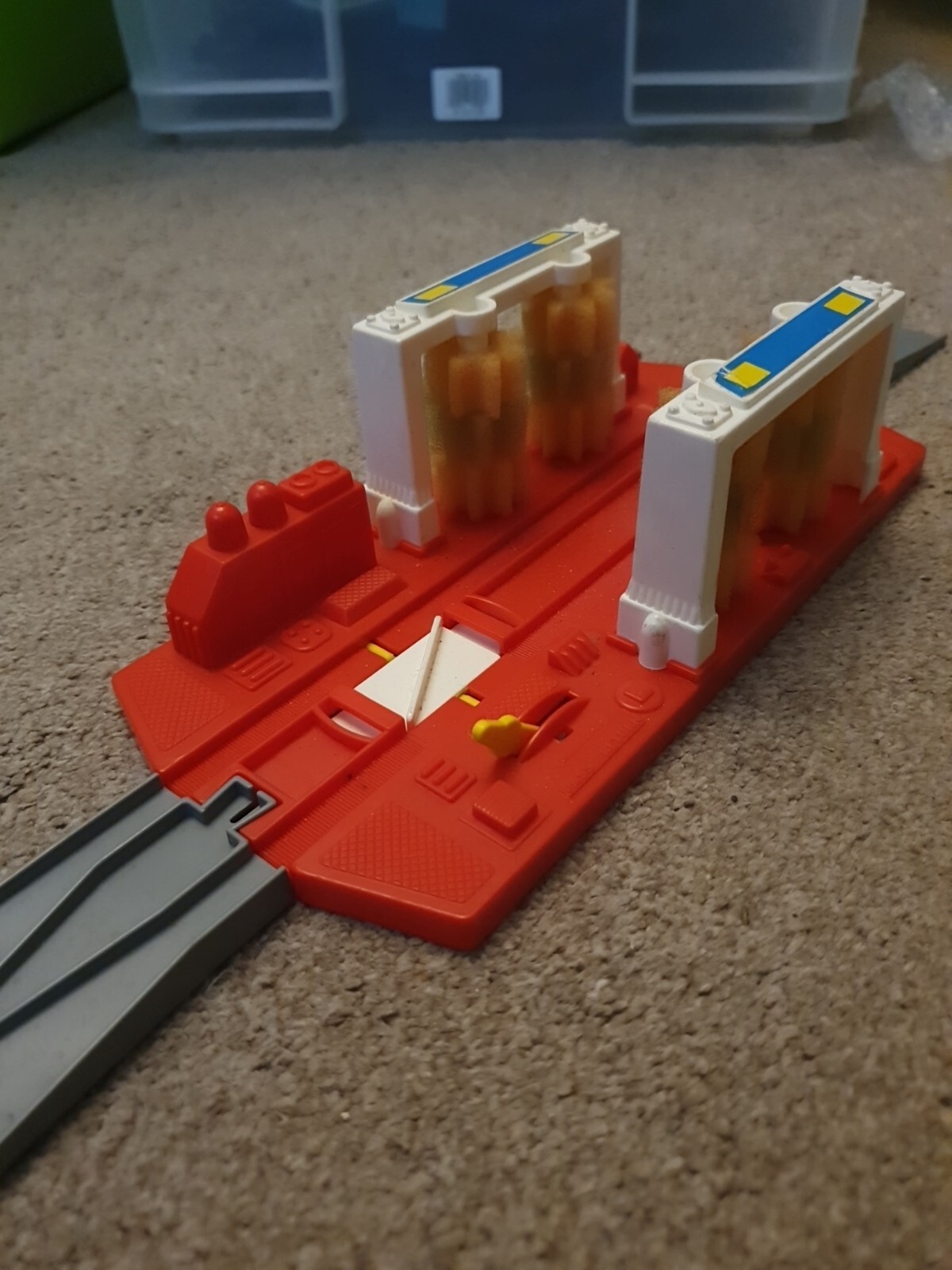 Picture 2 of 4