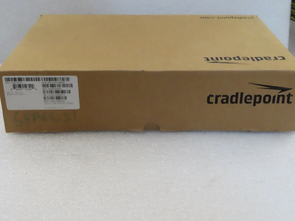 CRADLEPOINT INC 2100 LPE VZ AER 4G LTE 3G CDMA Cellular Router - Image 3 of 4