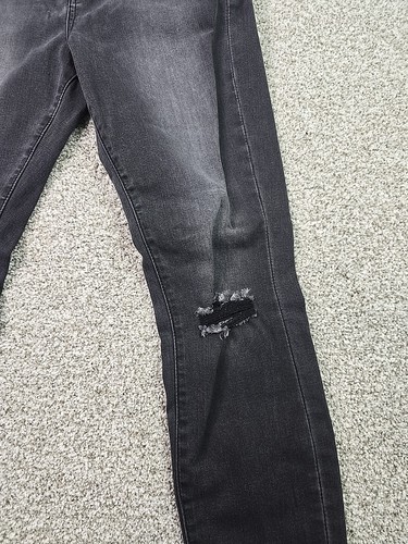 Refuge Jeans Womans 6 Black Denim Pants Distressed Skinny Casual - Picture 5 of 14