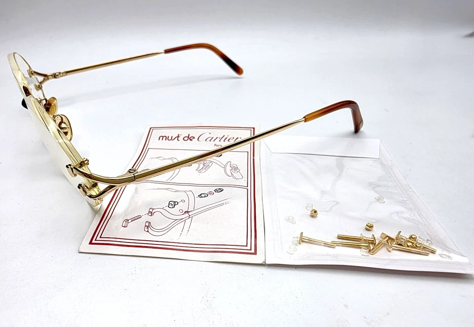 ¡NUEVO! Auténticos juegos completos de tornillos Cartier rectangulares curvos - dorados Foto 4 de 4