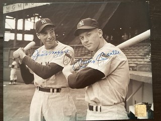 Mickey Mantle Joe DiMaggio Autographed signed 8x10 Photo with COA. HOF