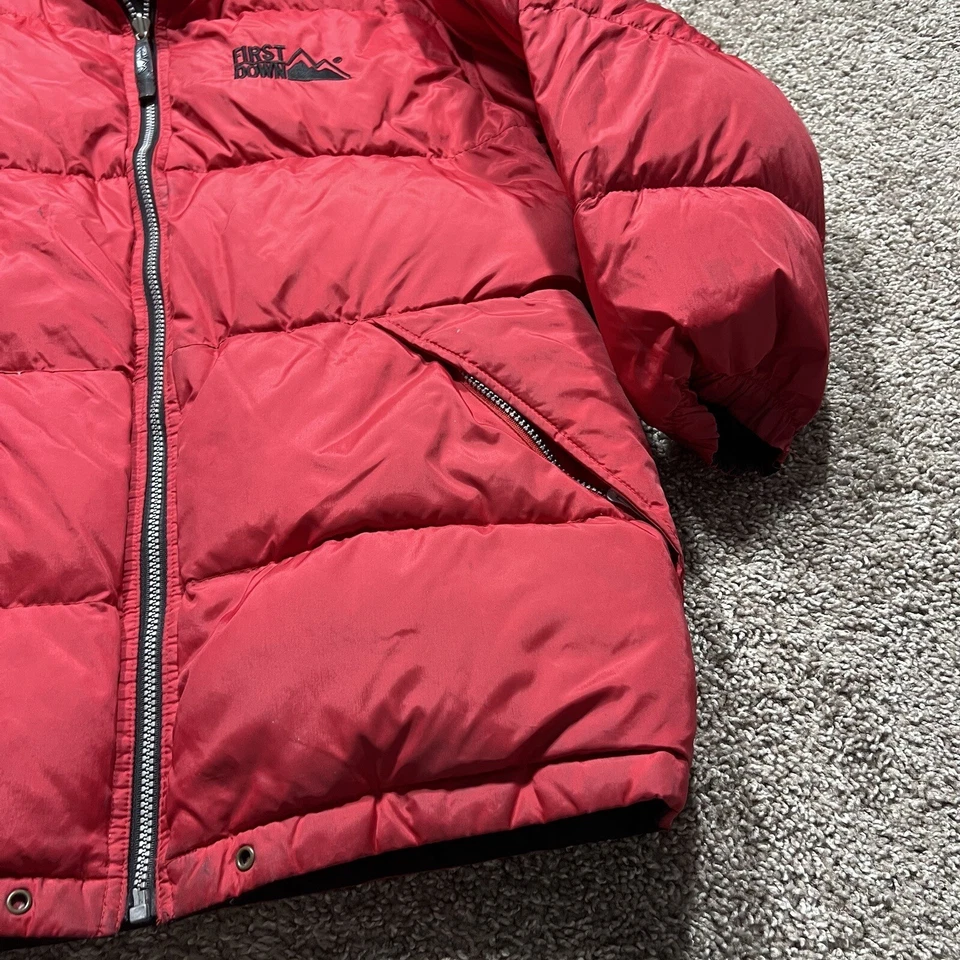 VTG 90’s First Down Reversible Duck Down Puffer Jacket Red Black Medium *READ - Image 3 of 4
