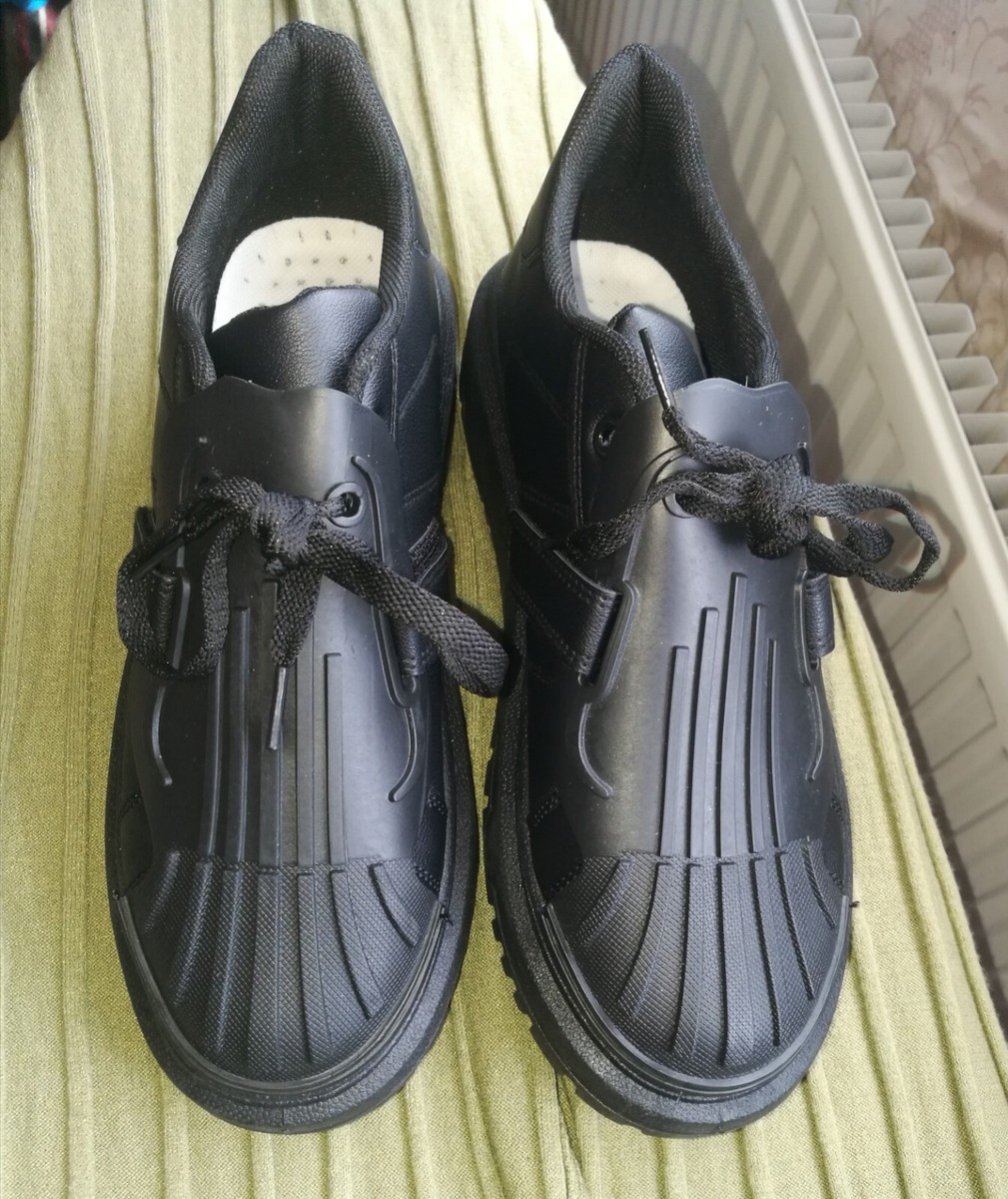 School Shoes size 7-8 youth Black colour textured platform