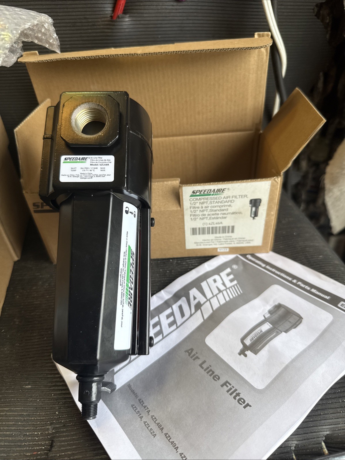 Speedaire Air Line Filter New 1/2" 140 CFM 250 Psi  4ZL49A