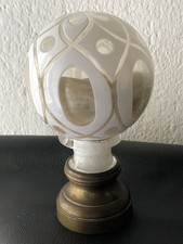 BACCARAT ? SUPERBE BOULE D’ESCALIER OVERLAYS BLANC 