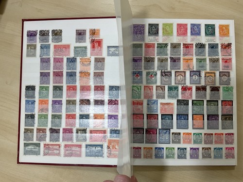 Briefmarken Jugoslawien, Jahrgang bis Moderne, 2 Einsteckbücher, 1 defekt #z937 - Bild 18 von 23