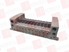 SMC VV5QC41-10C10FD0 / VV5QC4110C10FD0 (NEW IN BOX)