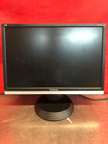 VIEWSONIC 19" Monitor - VS12085 - Power Cord Included - Powers On - Used - Picture 3 of 9