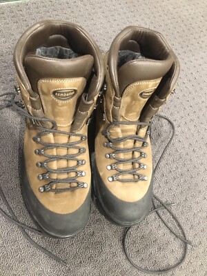 zamberlan hiking boots