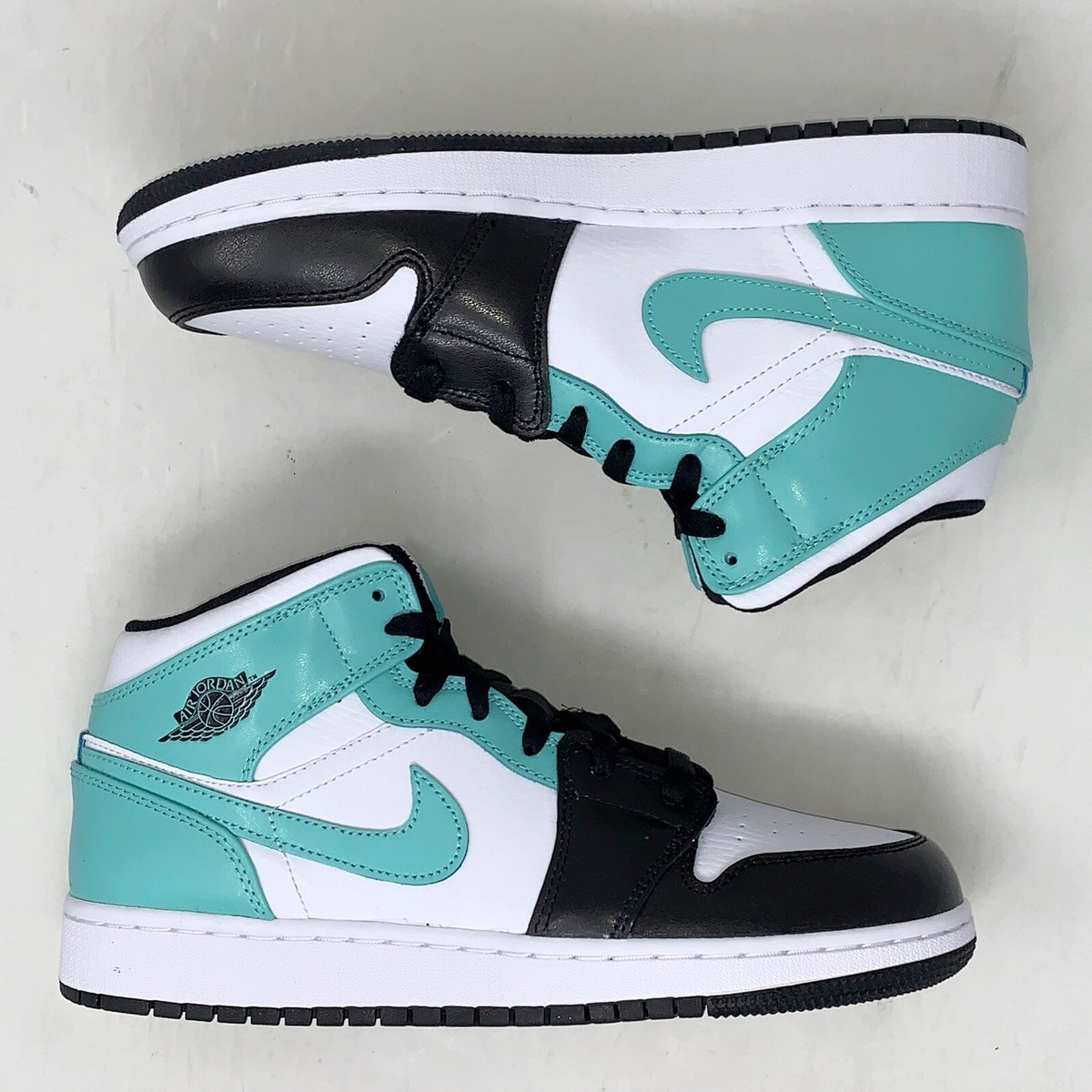 Air Jordan 1 Mid 'Tropical Twist Igloo Blue' Black Sneakers