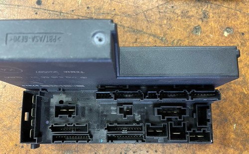 1998-2003 Mercedes W210 E320 Front SAM Fuse Box Control Module 0195455632 OEM - Picture 5 of 5