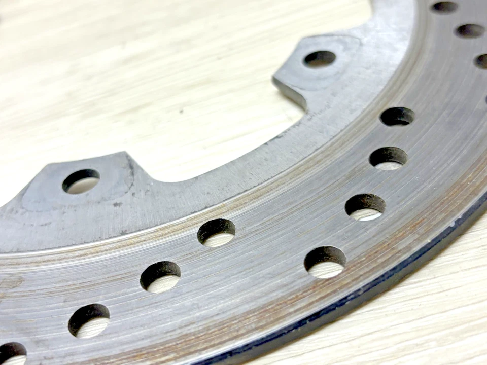 Rotor de disco de freno trasero Ducati 695 696 S4 620 750 800 900 Monster OEM Foto 3 de 3