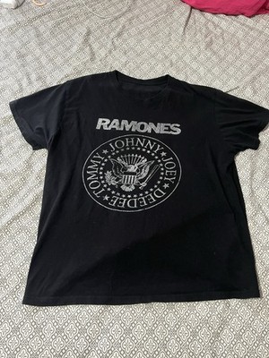 Vintage 90s Ramones Band T-Shirt Black Seal Logo Concert Tour Tee Size Large