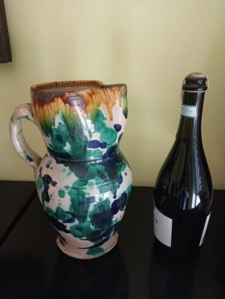 Antica BROCCA o VERSATOIO in ceramica artigianale policroma - Immagine 2 di 4