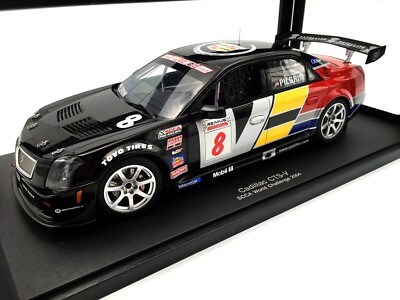 Cadillac CTS-V, #8, Pilgrim, SCCA World Challenge GT 2004   1:18 AUTOart 80426