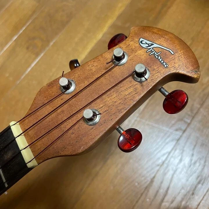 ❤️ビジネス❤️ T´s Ukulele ティーズ ウクレレ SD- - sixmotors.com.br