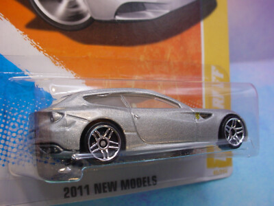 htf 2011 Hot Wheels FERRARI FF #45 ☆ metallic silver variant; pr5