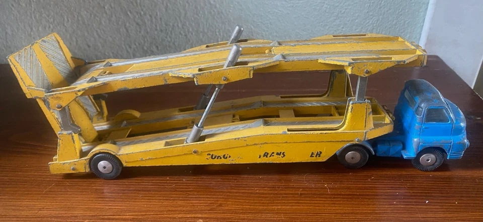 CORGI TOYS BEDFORD CARRIMORE CAR TRANSPORTER 1957 COLORE RARO VERY RARE COLOR - Immagine 2 di 4