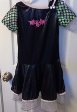 GIRLS BLACK BATMAN HALLOWEEN DRESS BRIGHT PINK LOGO HAS UNDERLAY PINK TRIM S