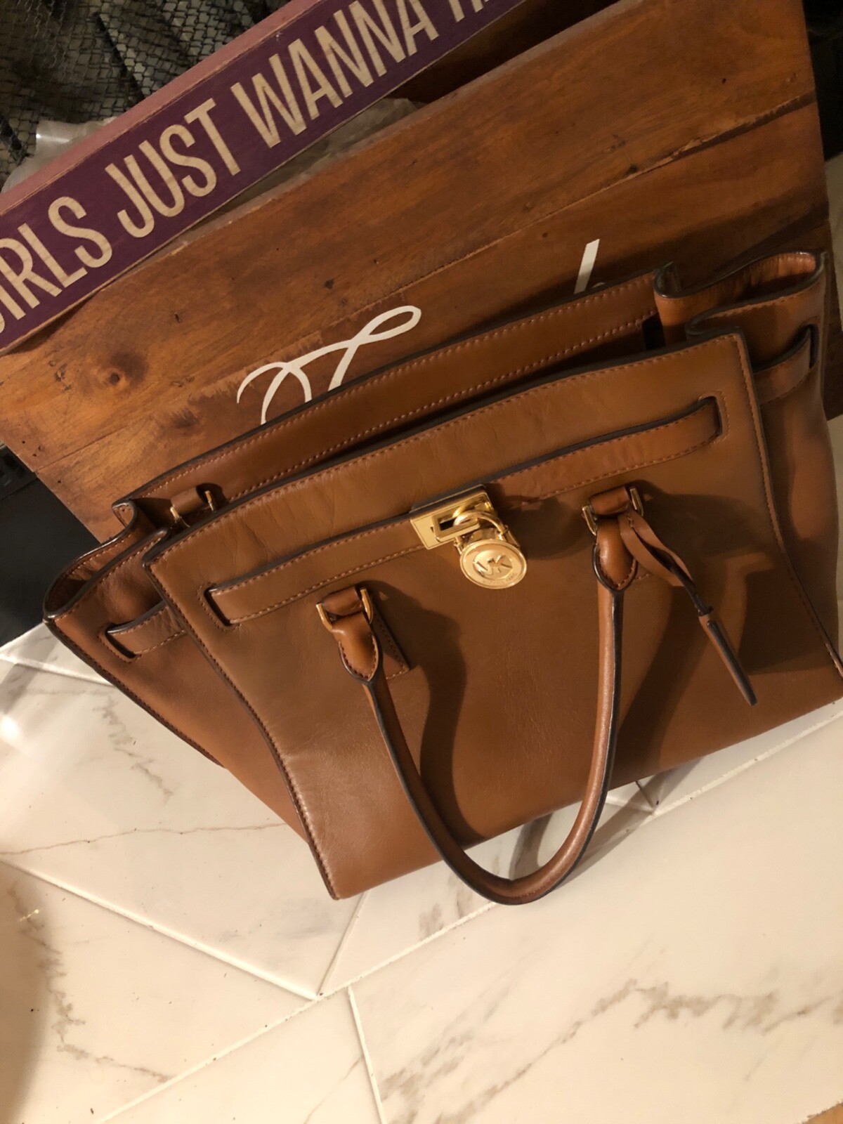 michael kors cognac handbag