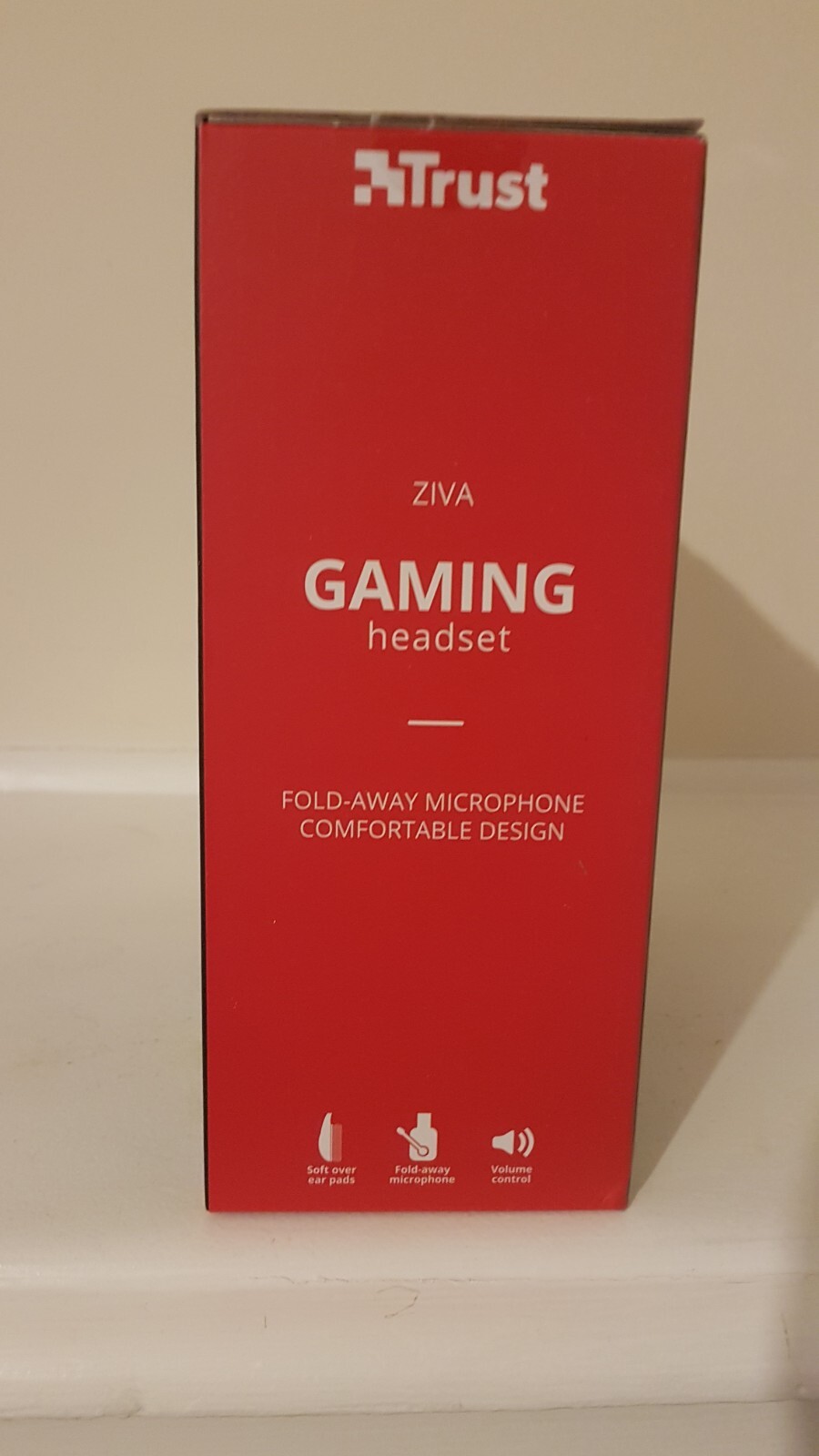 Gaming Headset OverEar Headphone with FoldAway Microphone Headset