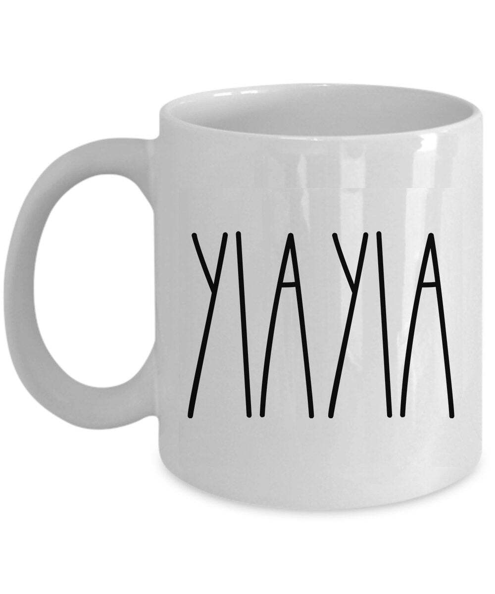 Who Needs Santa When You Have Yiayia Funny Christmas Gifts T-Shirt Who Needs Santa When You Have Yiayia Funny Christmas Gifts T-Shirt