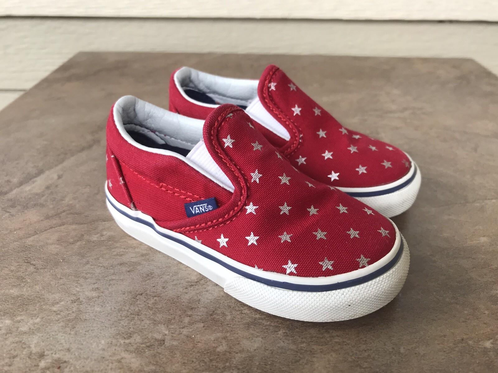 vans classic slip on girls